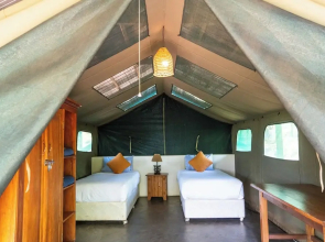 Adrift Overland Camp