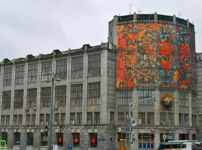 Molotoff Capsule Hotel