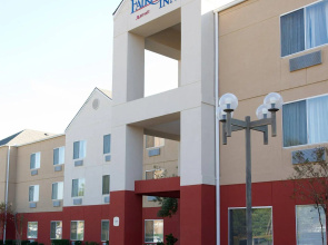 Fairfield Inn & Suites by Marriott Arlington Six Flags