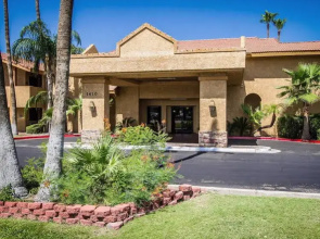 American Inn and Suites