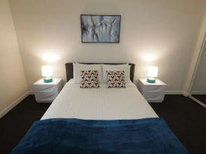 Hollywood Central Suites