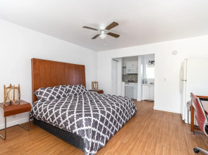 Seven Palms Hotel & Apartments