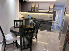 Lovely 3 Bed Apt Side View In Heart Of Alexandria