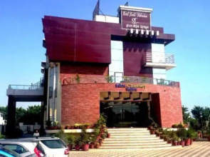 Hotel Lords Dehradun
