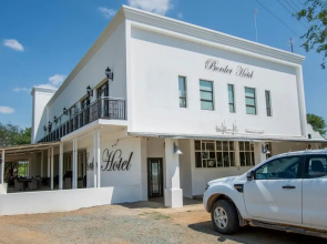 Border Hotel