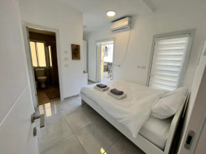 A cozy 2bdrm home in Wadi-Nisnas Haifa