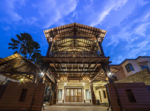 Bahau Woodz Villa