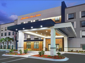 Hampton Inn & Suites Middleburg