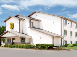 Super 8 by Wyndham Boone