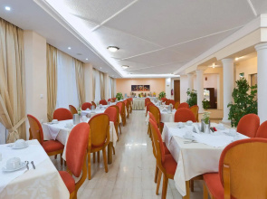 Nefeli Hotel