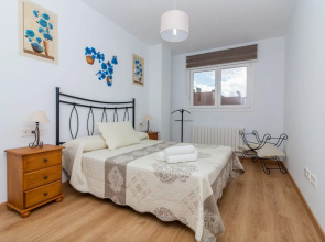 New Fenix Apartment PTS Granada Canovas