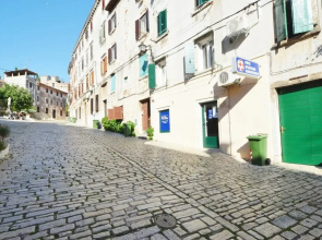 Amici in Rovinj With 1 Bedrooms and 1 Bathrooms
