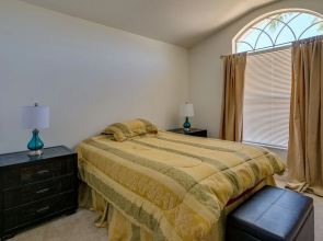 Cozy Zephyrhills Home - 6 Mi to Epperson Lagoon