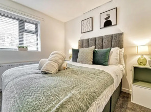 Host Stay Rose Cottage