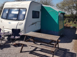 Lovely Caravan Near Notts and Newark
