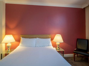 Britannia Sachas Hotel