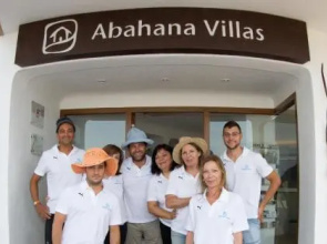 Abahana Villas Anna