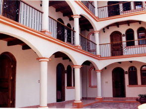 Hotel Villa Real II