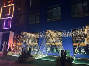 Yiduo Qingju Mofei Hotel