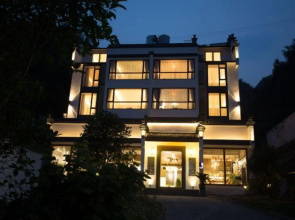 ZhulinShanshe Hotel