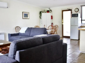 The Apartment - Moyston