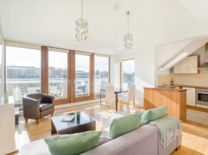 2 Bedroom Penthouse With Private Terrace