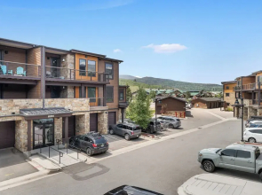 Blue R Flats Bld 3 #203