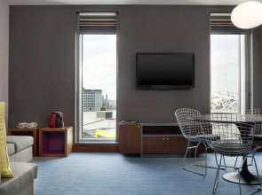 Aloft London Excel