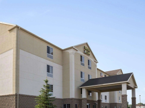 MainStay Suites Bismarck