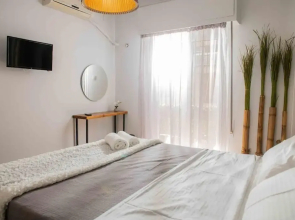 Lovely Apartment- At017