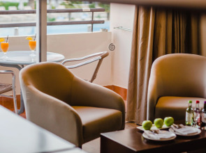 Napa Plaza Hotel - Adults Only