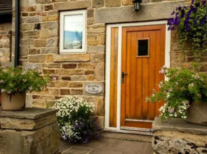Bramble Cottage & Rossmoor Cottage