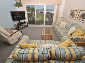 Chateau by the Sea 31C Apartment 2