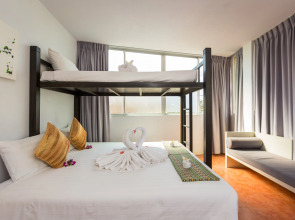 Отель On Hotel Phuket