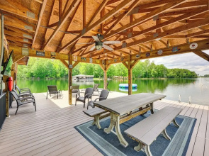 Waterfront Lake Anna Home w/ Dock, Beach & Kayaks!