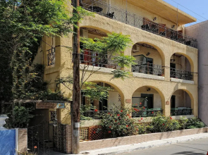 Cozy Studio in Hersonissos Center