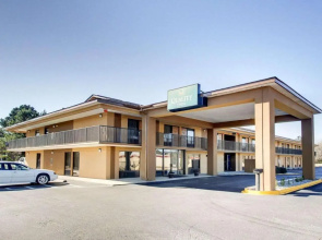 Richland Cardinal Inn Jackson