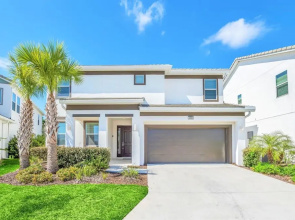 8BR Home - w Private Pool Games Near Disney