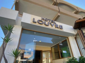 Louvre Hotel
