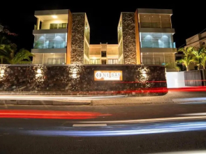 Immaculate 2-bed Apartment in Pereybere Grand Baie