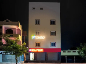 Treebo The Living Tree Karimnagar