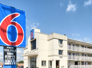 Motel 6 Maple Shade Township, NJ - Philadelphia - Mt Laurel