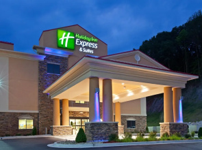 Holiday Inn Express Hotel & Suites RIPLEY, an IHG Hotel