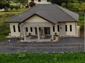 MUSLlM ONLY Menanti Village Homestay