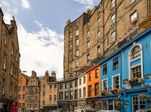 2 Bed Grassmarket Apartment
