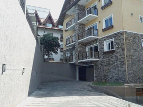 103/3 Apto Com Piscina Aquecida