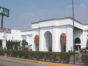 Capital O La Estancia