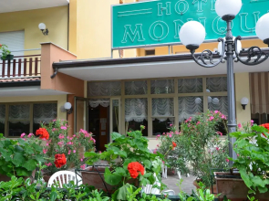 Hotel Monique