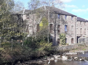 Listed Historic Mill Apartment with Indoor Pool