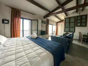 House With 2 Bedrooms in Capo Mulini, With Wonderful sea View, Balcony and Wifi - 10 m From the Beach